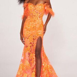Ellie Wilde Orange Prom Dress with detachable straps, Size 2, NWT
